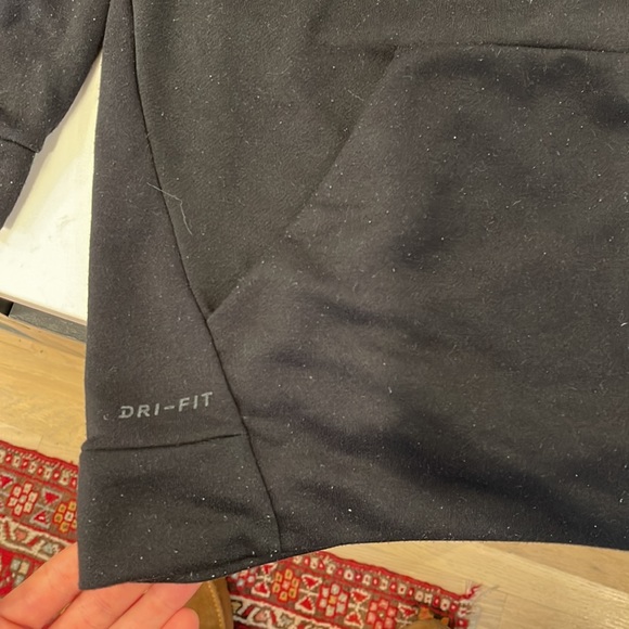 Nike sweatshirt - Picture 3 of 4